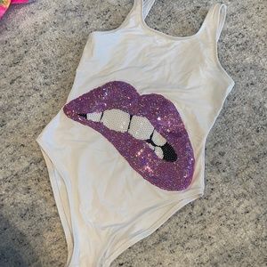 Stella Cove Girls sequin lips bathing suit